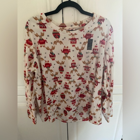 NWT Christmas Pj top - Picture 1 of 4